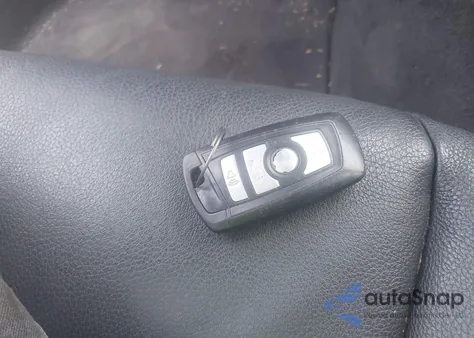 2012 BMW 528I z USA, uszkodzony, nr VIN WBAXG5C55CDY29641